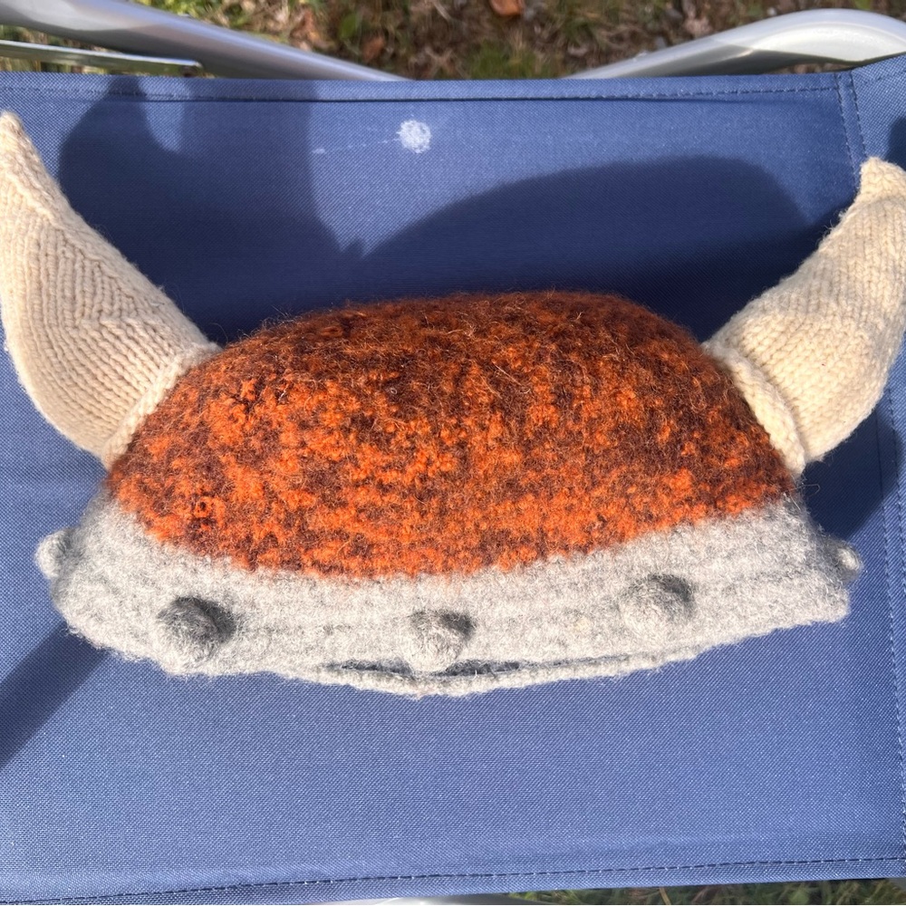 Source Unknown Wool Felt Hat with Horns - Orange and Gray